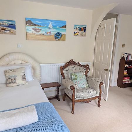 Georgian 2 Bedroom Apartment In Chichester With Free Parking - Chichester Holiday Properties מראה חיצוני תמונה